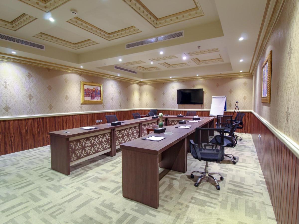 Lotaz Hotel - Al Shatea Jeddah Exterior photo
