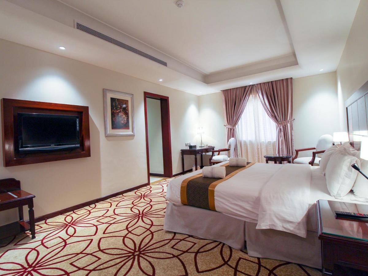 Lotaz Hotel - Al Shatea Jeddah Exterior photo
