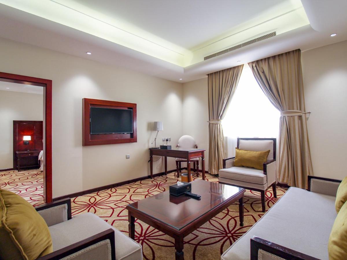 Lotaz Hotel - Al Shatea Jeddah Exterior photo